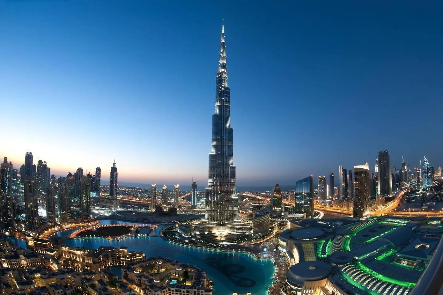 Partition Room In Al Seef Near Burjuman Metro Dubai Homestay